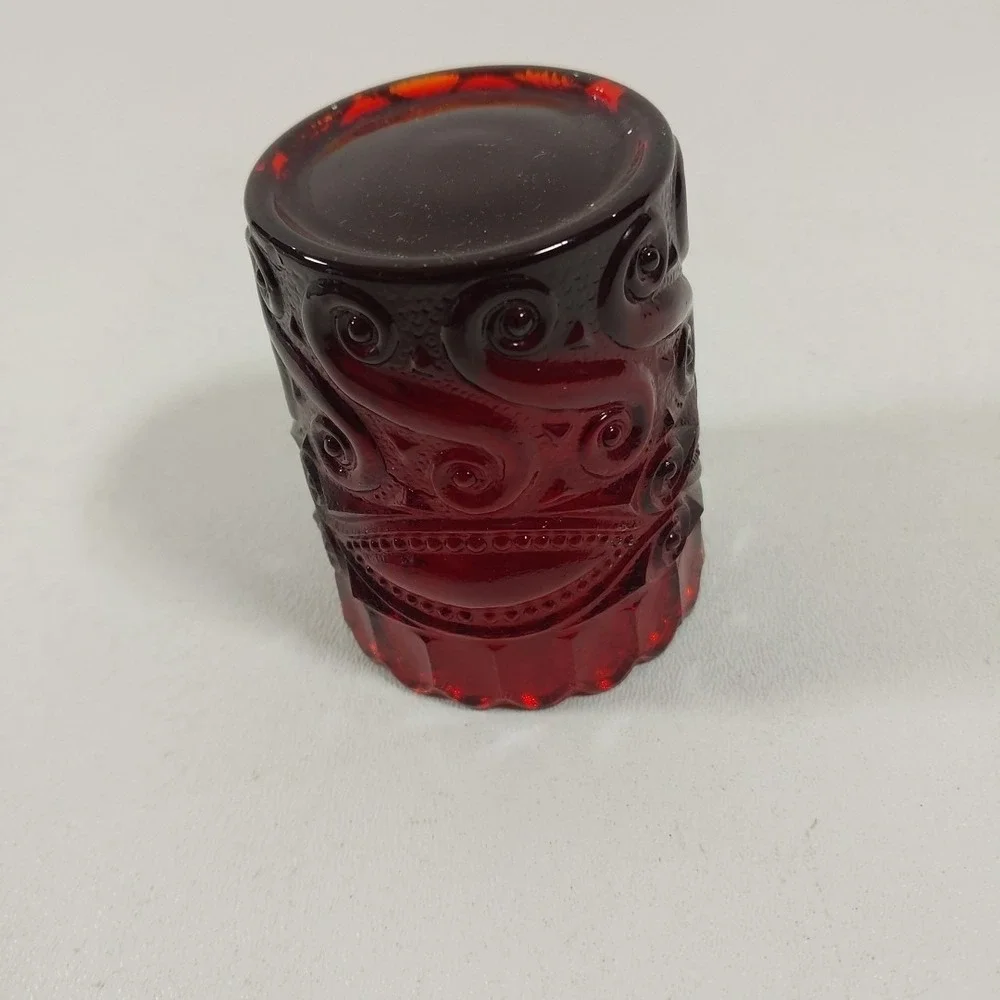 L. G. Wright Eye Winkler Toothpick Holder Ruby Red Scallped Edge 2.75